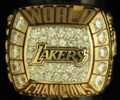 LA Lakers 2000 Championship Ring